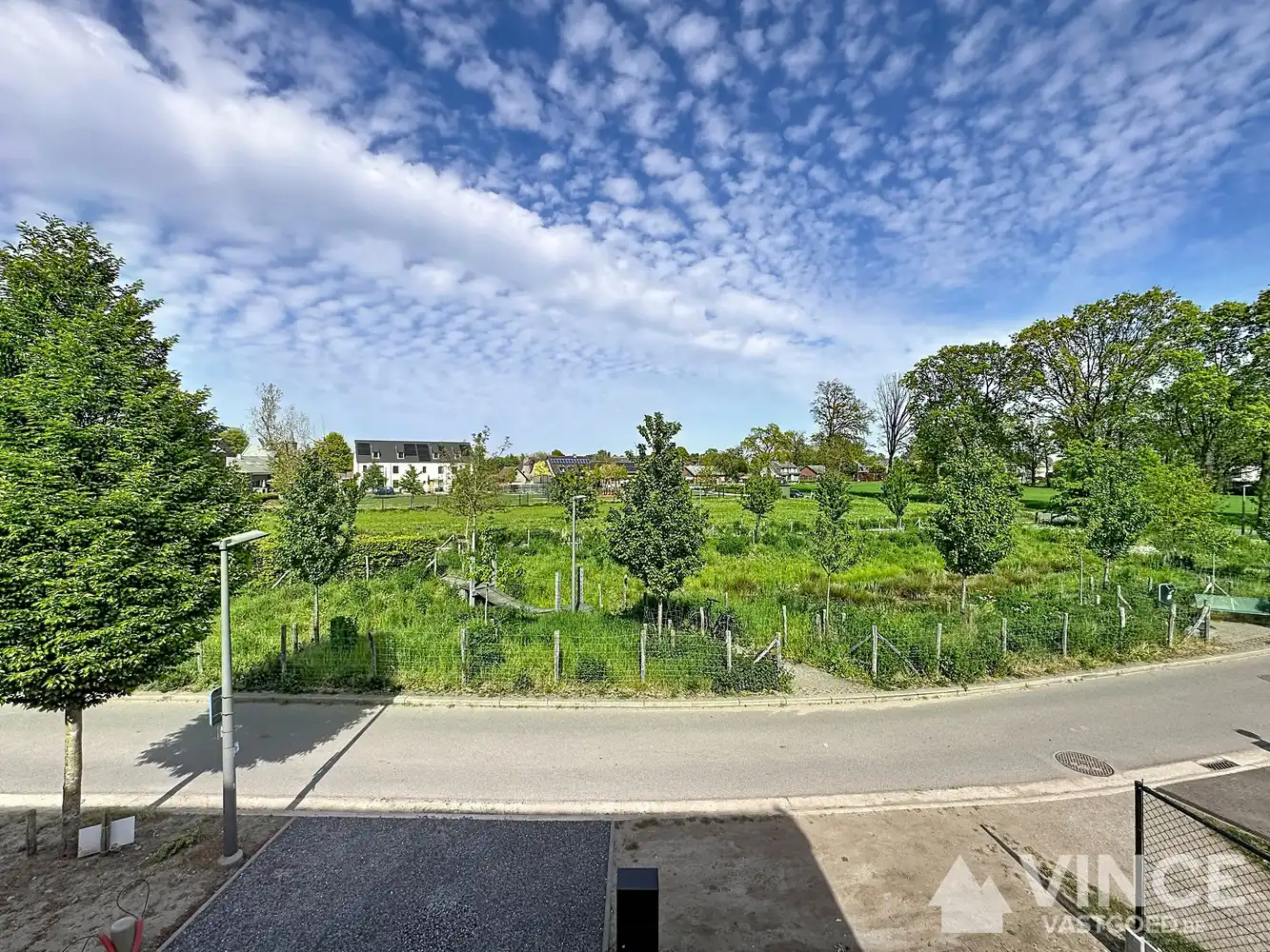 Prachtige ruime nieuwbouwwoning foto 15