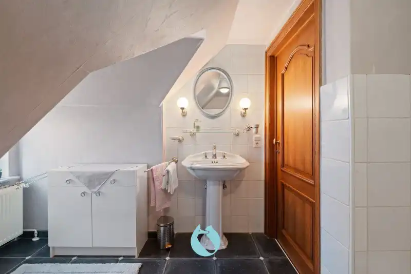 Charmante woning met riante tuin op een perceel van 1.061 m² in een rustige verkaveling te Evergem. foto 16