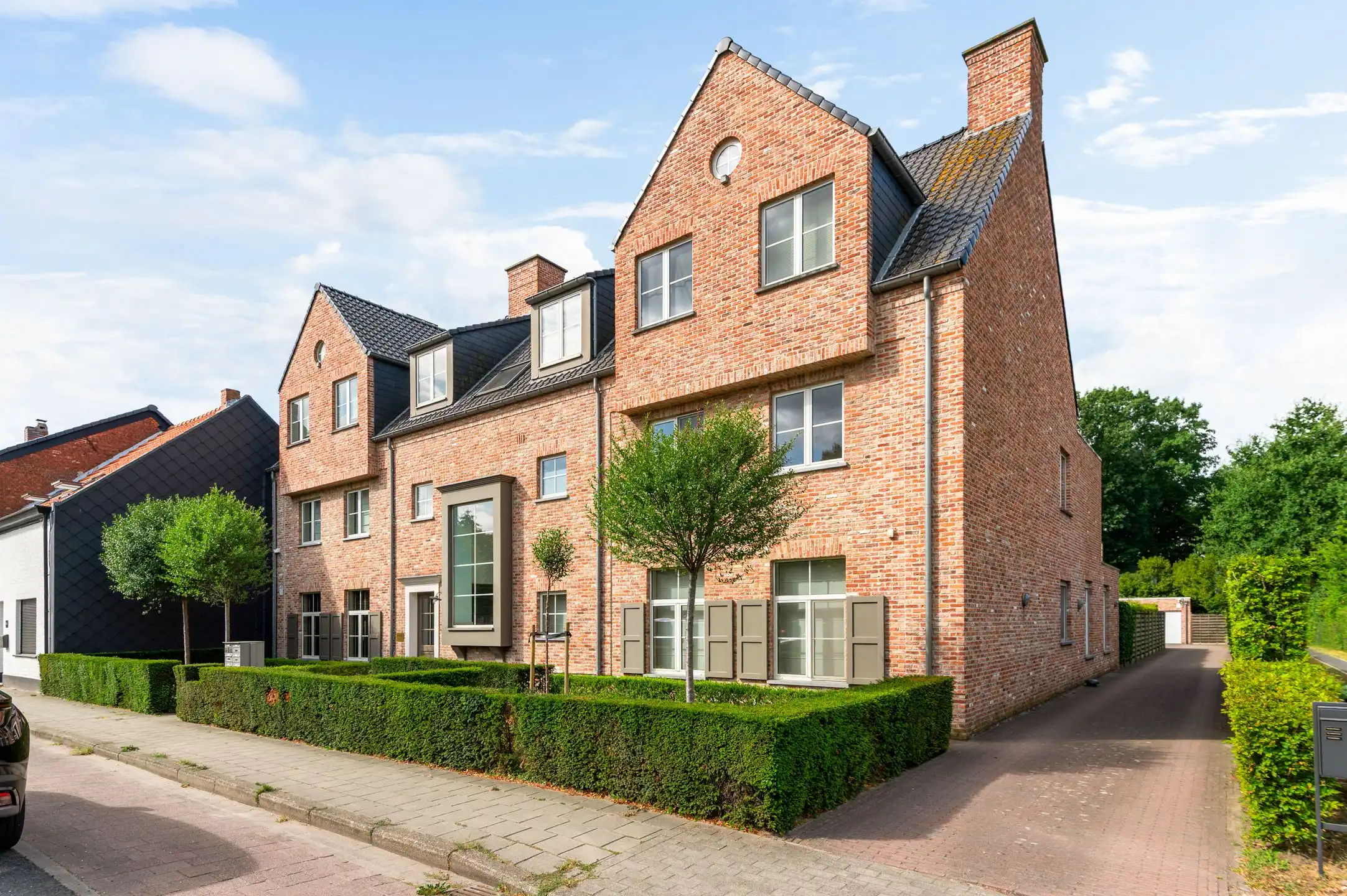 Ruim en energiezuinig wonen met zicht op groen in Ekeren! foto 27