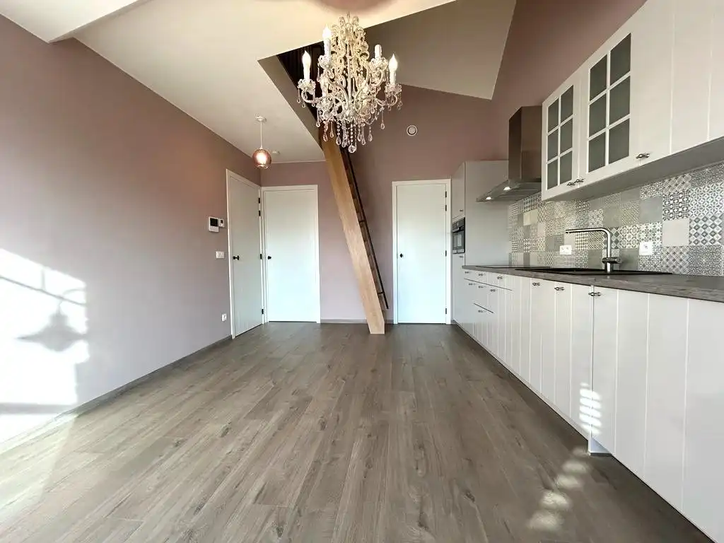 Leuke appartement van 52 m² met terras te Ginderbuiten, Mol! foto 8