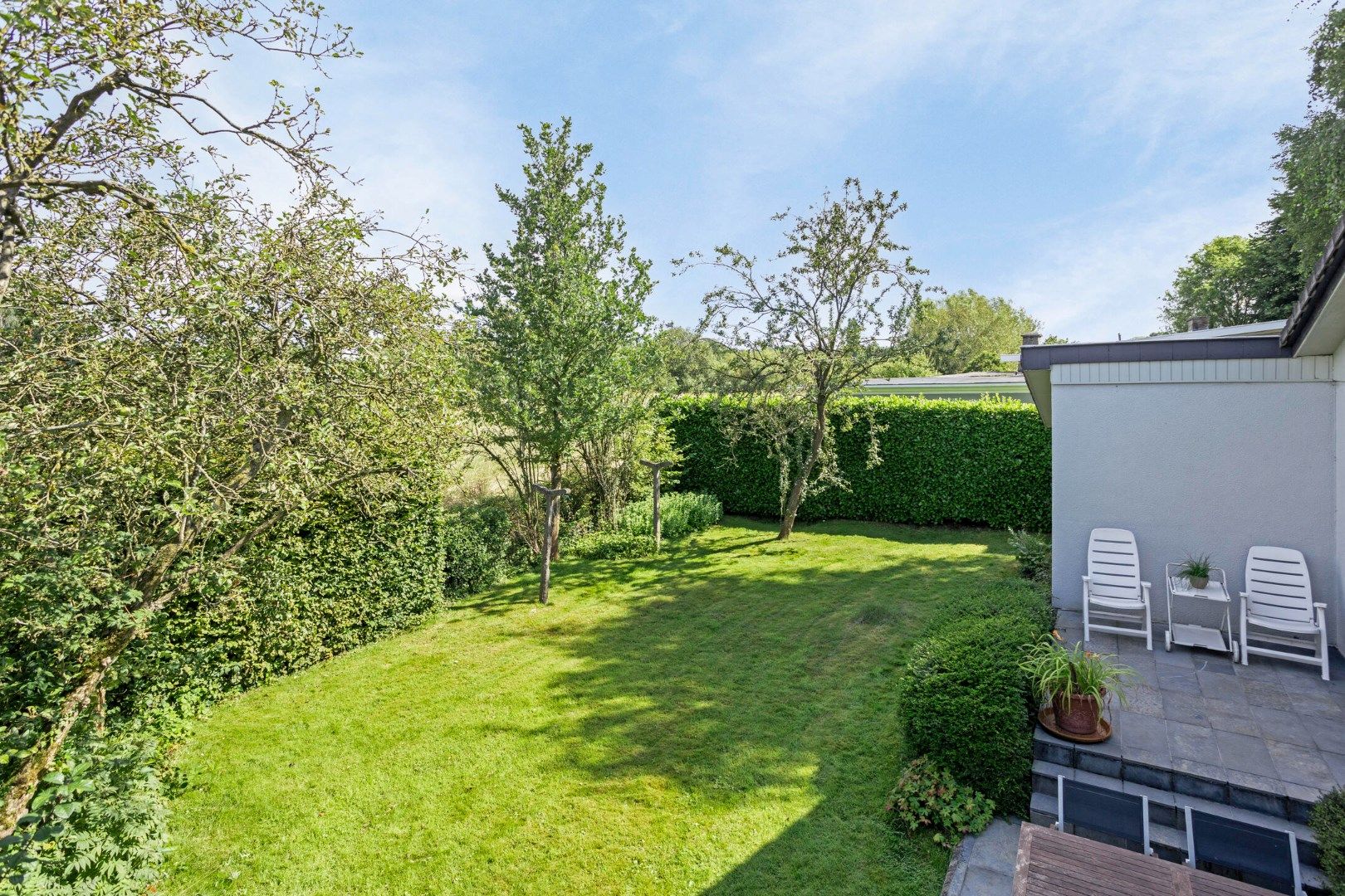 Moderne bungalow in het groen met twee slaapkamers foto 22