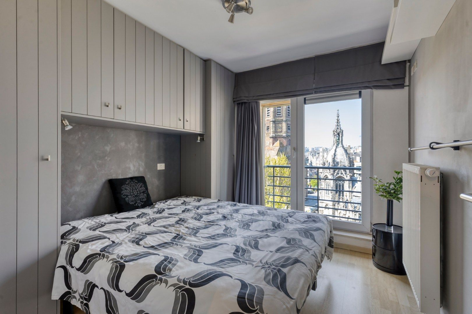 Bemeubeld appartement in hartje Oostende foto 6