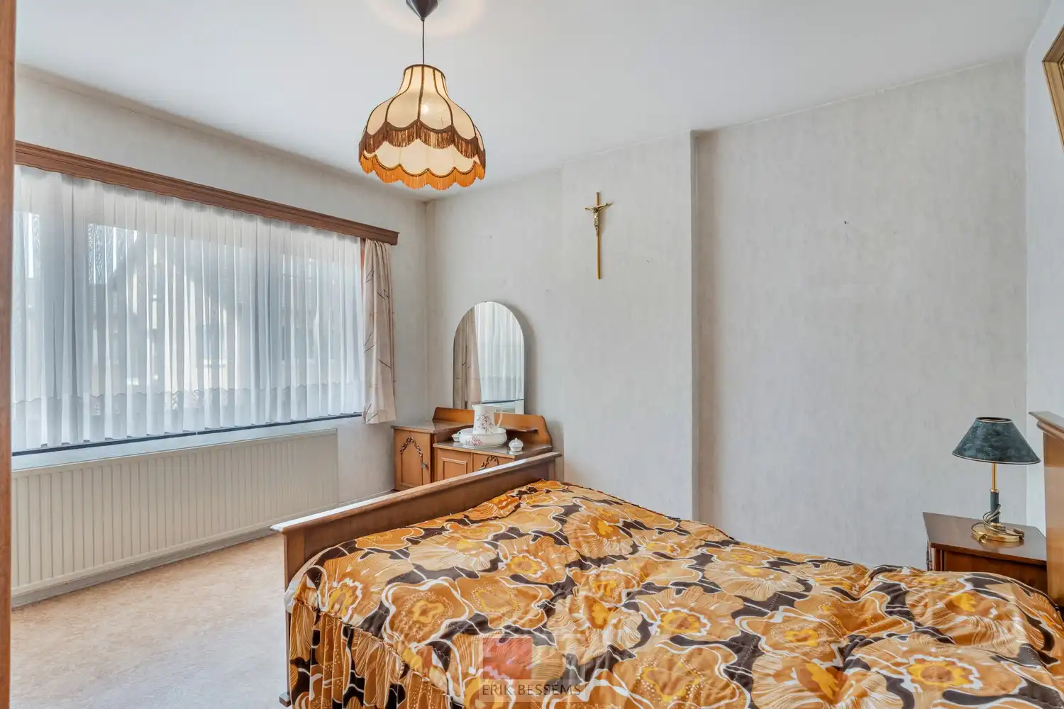 Leuke te renoveren woning met een bewoonbare oppervlakte van ca. 172 m², gelegen op een perceel van 485 m². foto 31