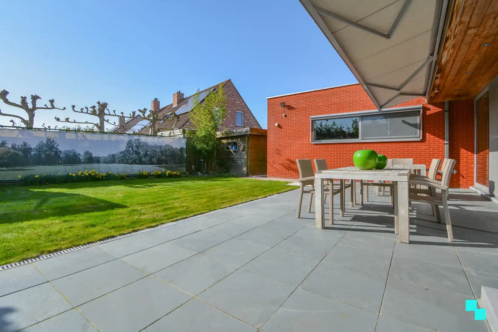 Bijzonder lichtrijke en verrassend ruime villa te Hooglede foto 32