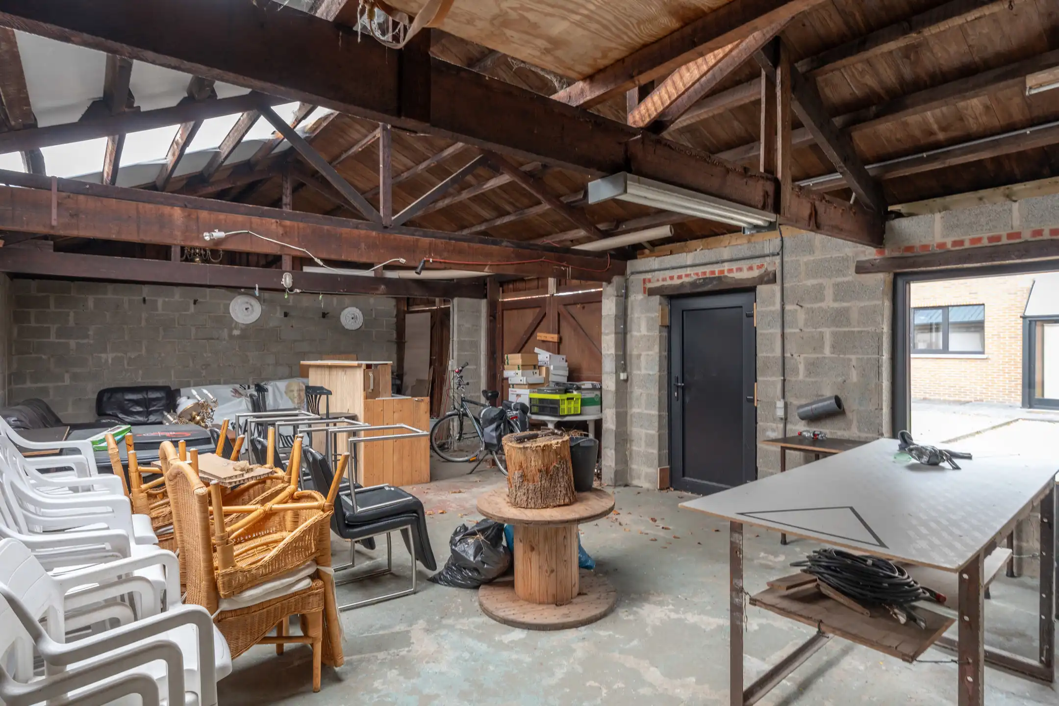 Op te frissen woning met 3-4 slpk op toplocatie te Arendonk foto 28