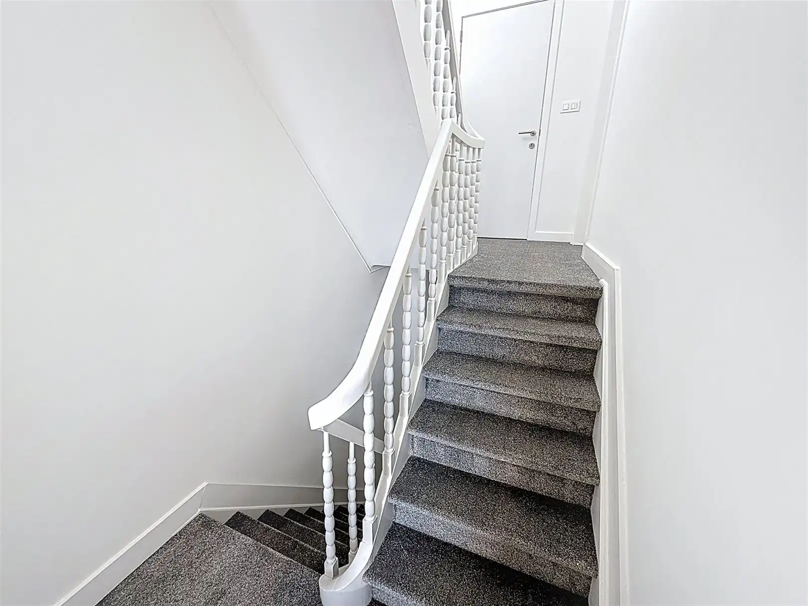 Gerenoveerde stadswoning, 4 slpks, tuin, terras, 2a 43ca foto 25