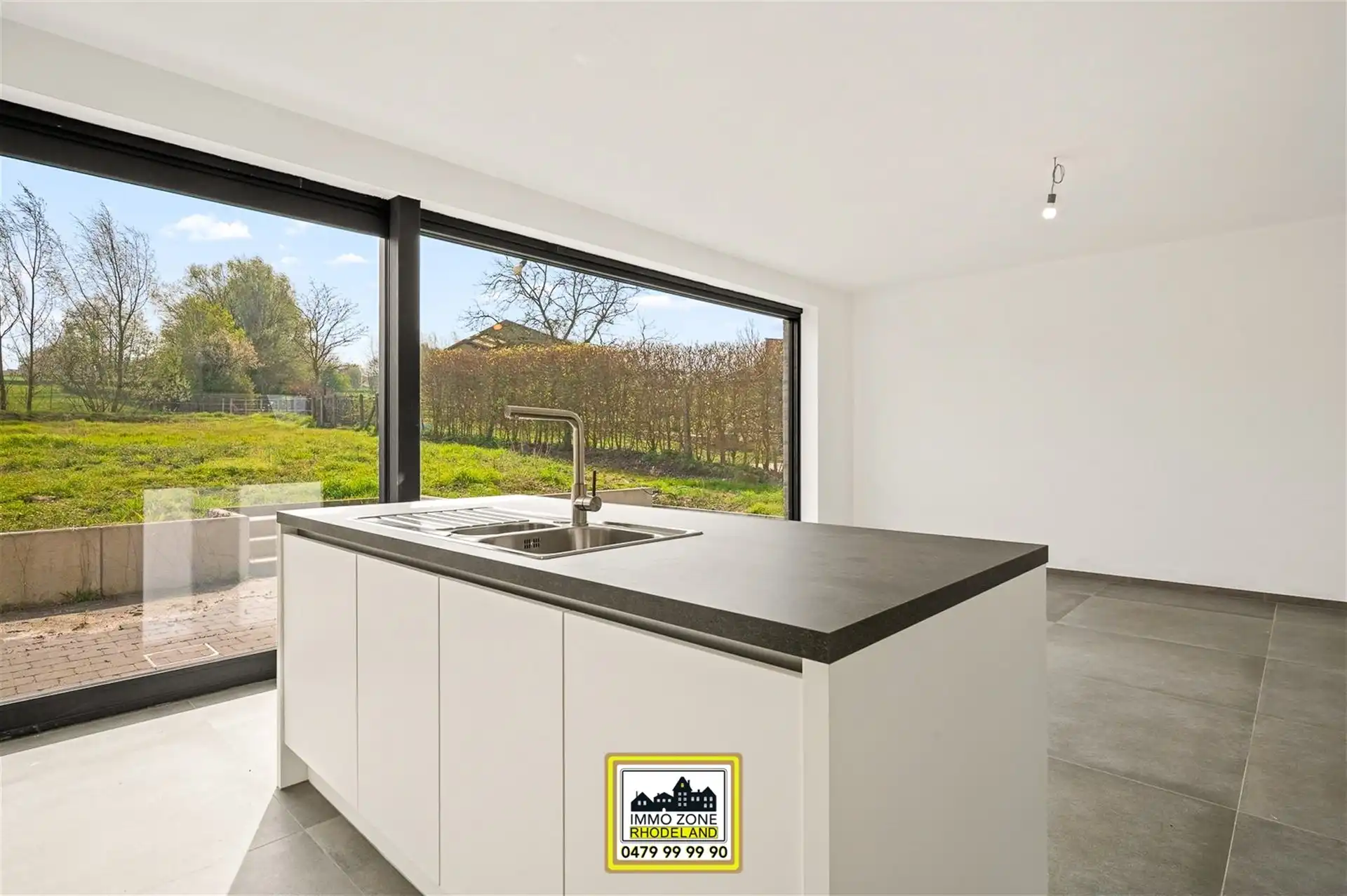 Zeer ruime woning met 4 slpks en tuin foto 14