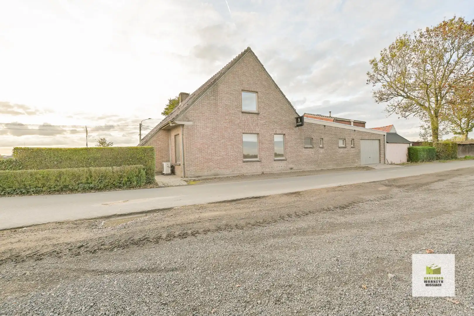Alleenstaande woning met ruimte voor kantoor of praktijk  foto 13