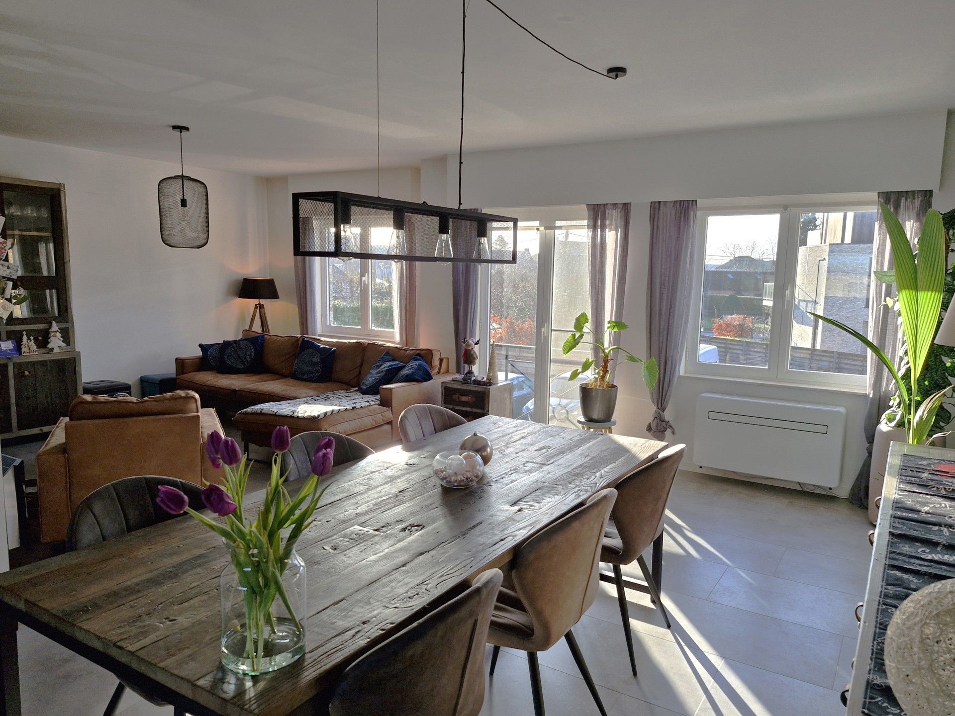 Appartement te koop foto {{pictureIndex}}