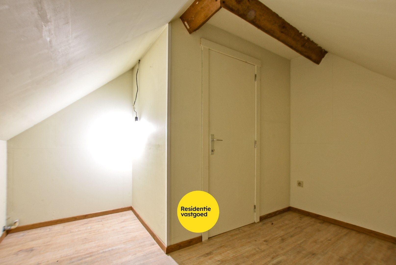 Charmante woning in de dorpskern van Keiem! foto 16