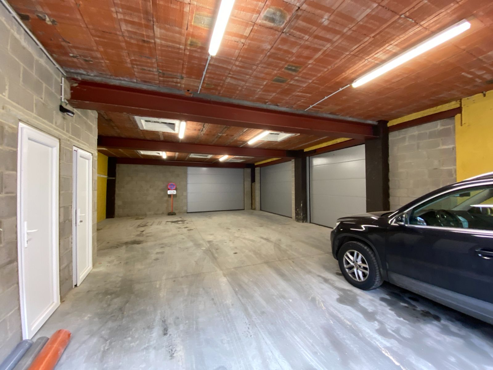 Magazijn (49.7m²) te huur in Gent foto 5