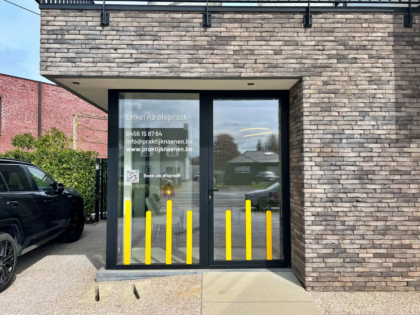 Instapklaar handelspand / praktijkruimte met uitstekende zichtbaarheid te Lievegem foto 11