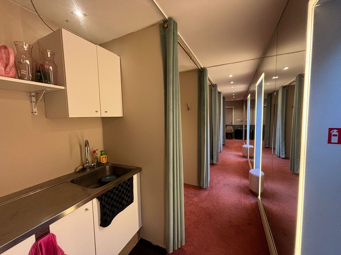 POP-UP WINKEL IN CENTRUM BRASSCHAAT foto 7