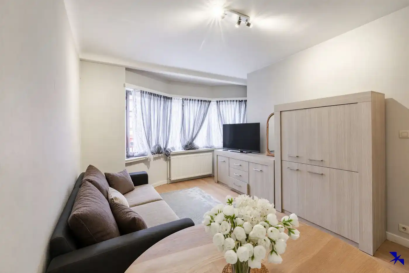 Gebouw voor gemengd gebruik: handelsruimte met 2 appartementen foto 13