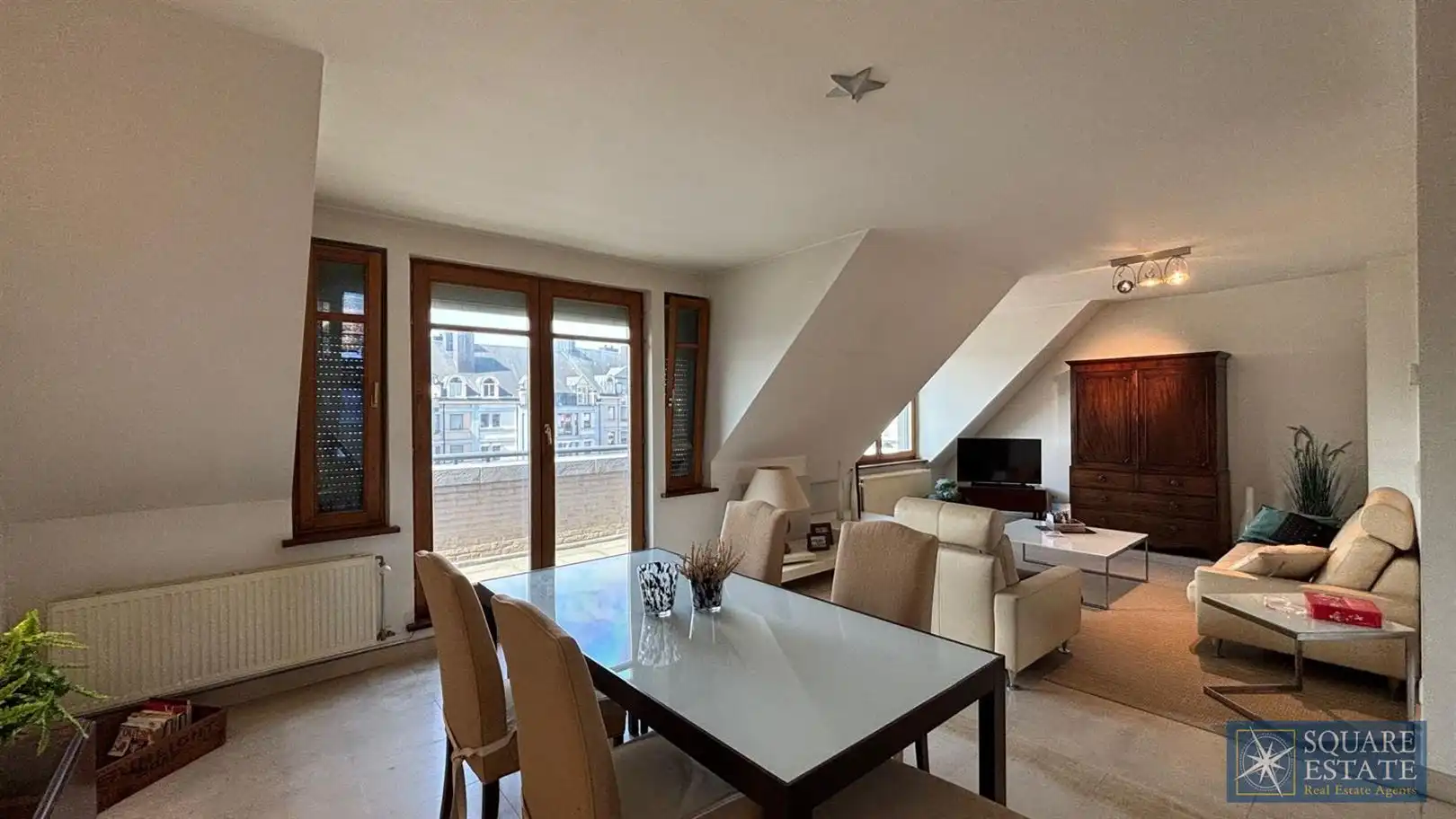 Appartement aan het marktplein  foto 2