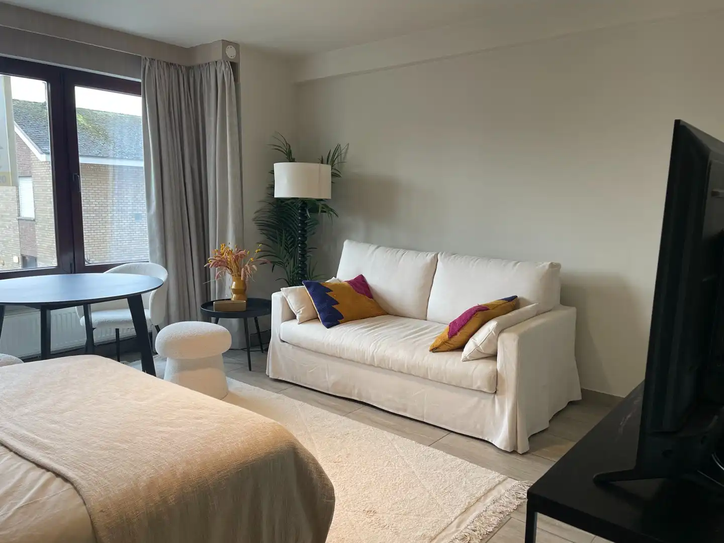 Knappe studio aan de zonnekant gelegen foto 2