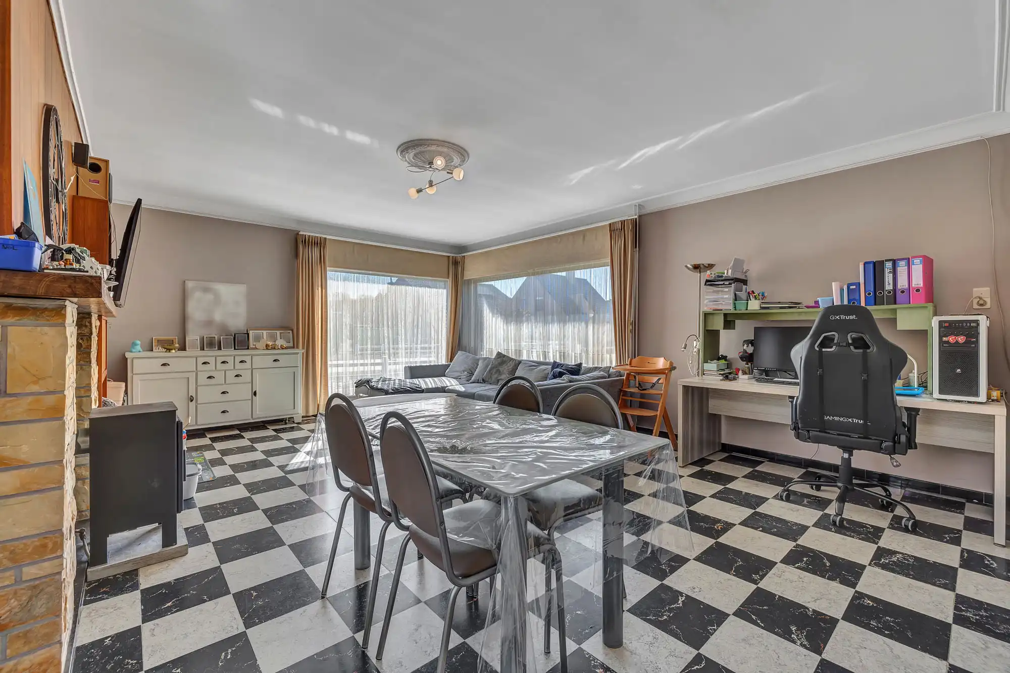 Olsene: te renoveren bungalow met 3 slaapk. en garage foto 3