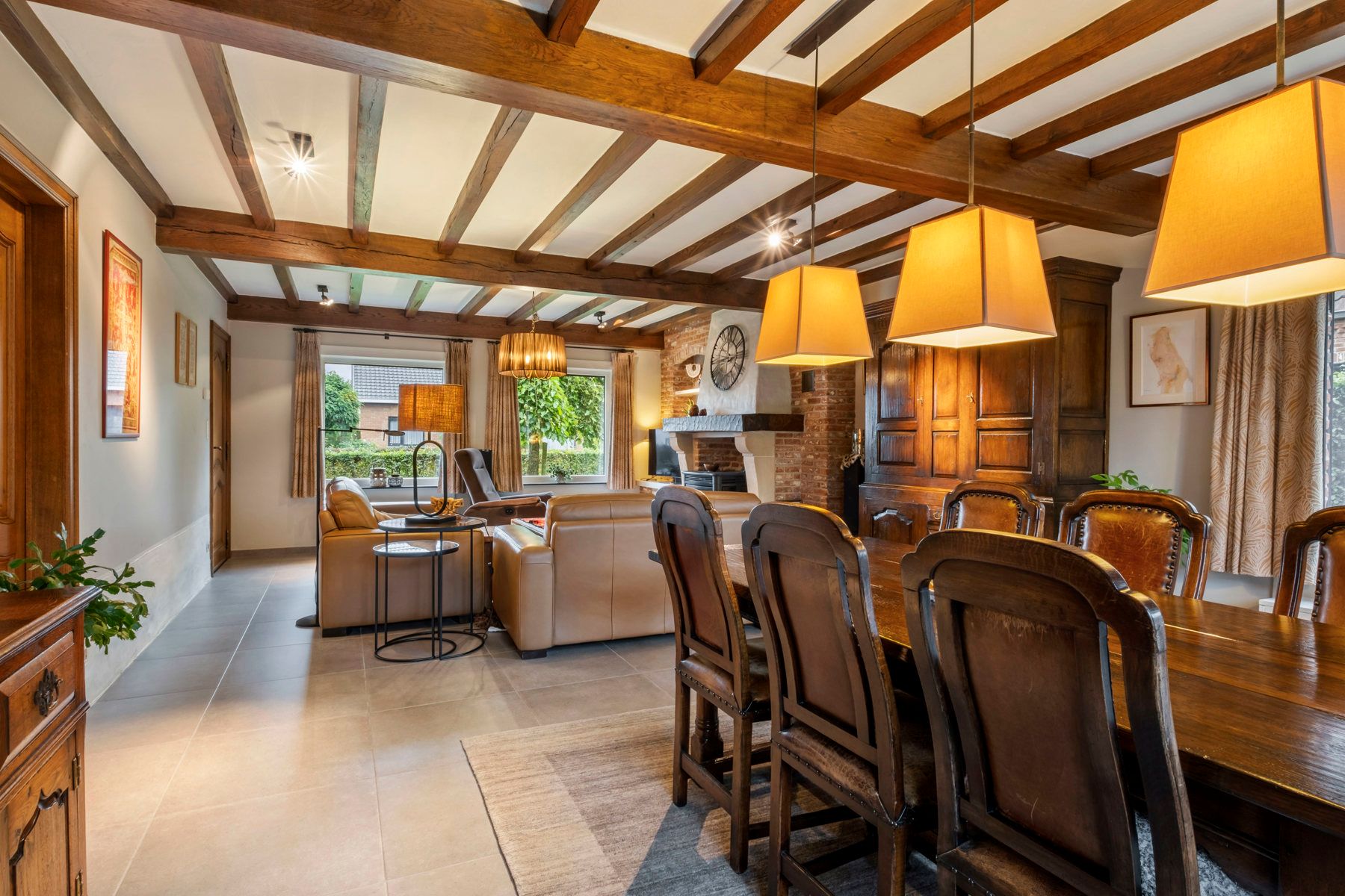Instapklare woning in rustige woonwijk te Loppem! foto 4