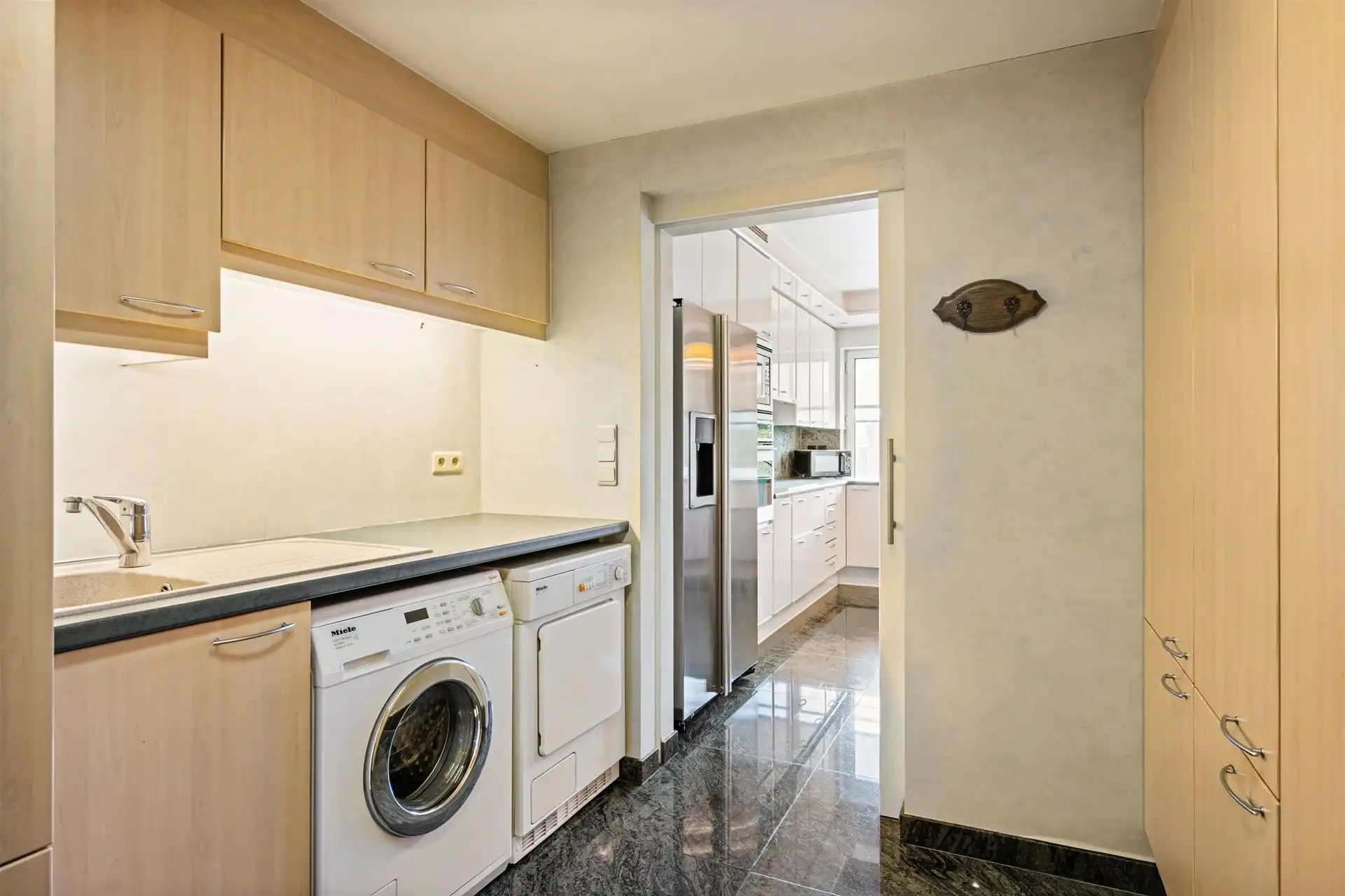 Exclusief appartement van 184 m² in het centrum van Waregem! foto 9