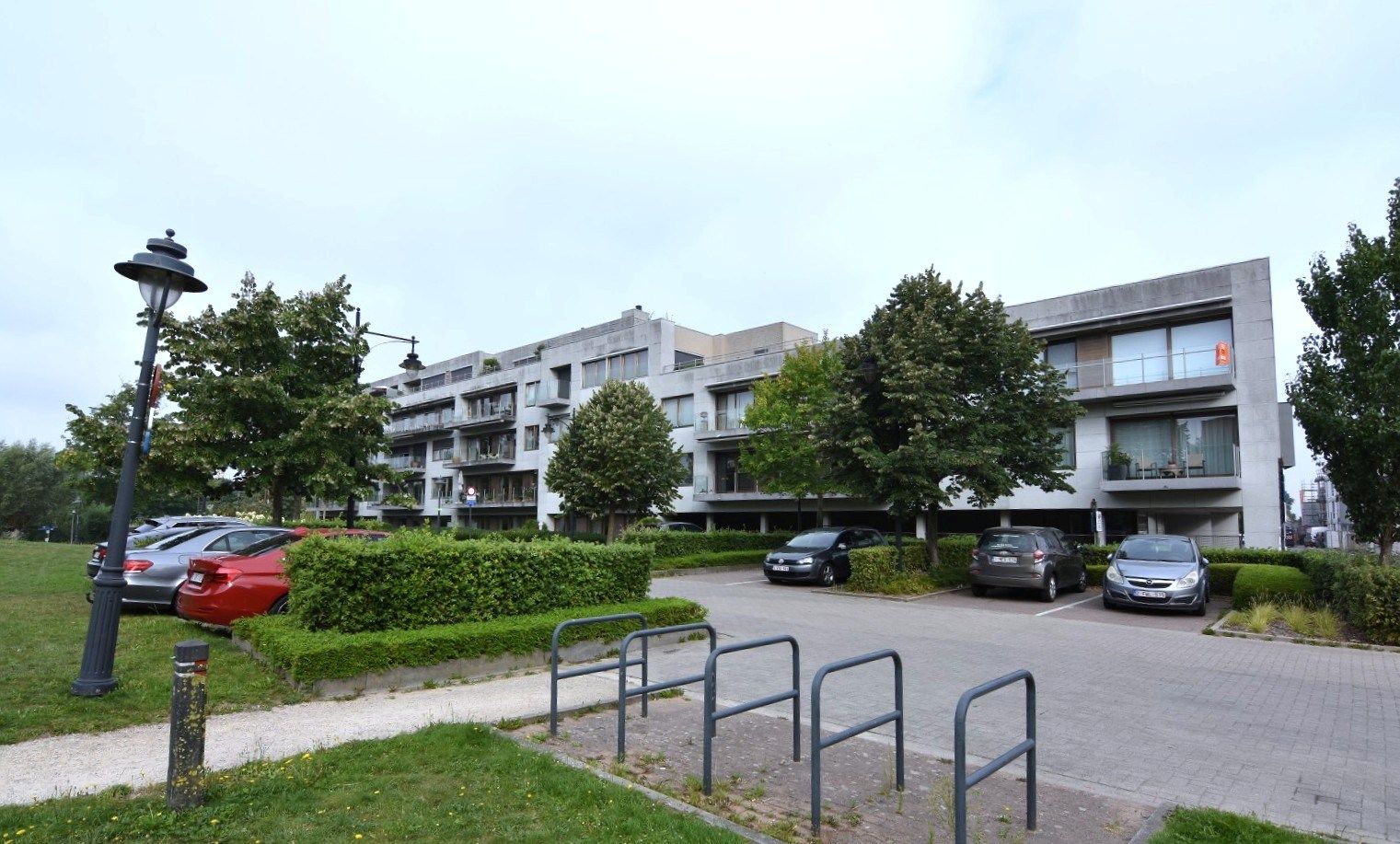 Luxe hoekappartement aan stadspark foto 2