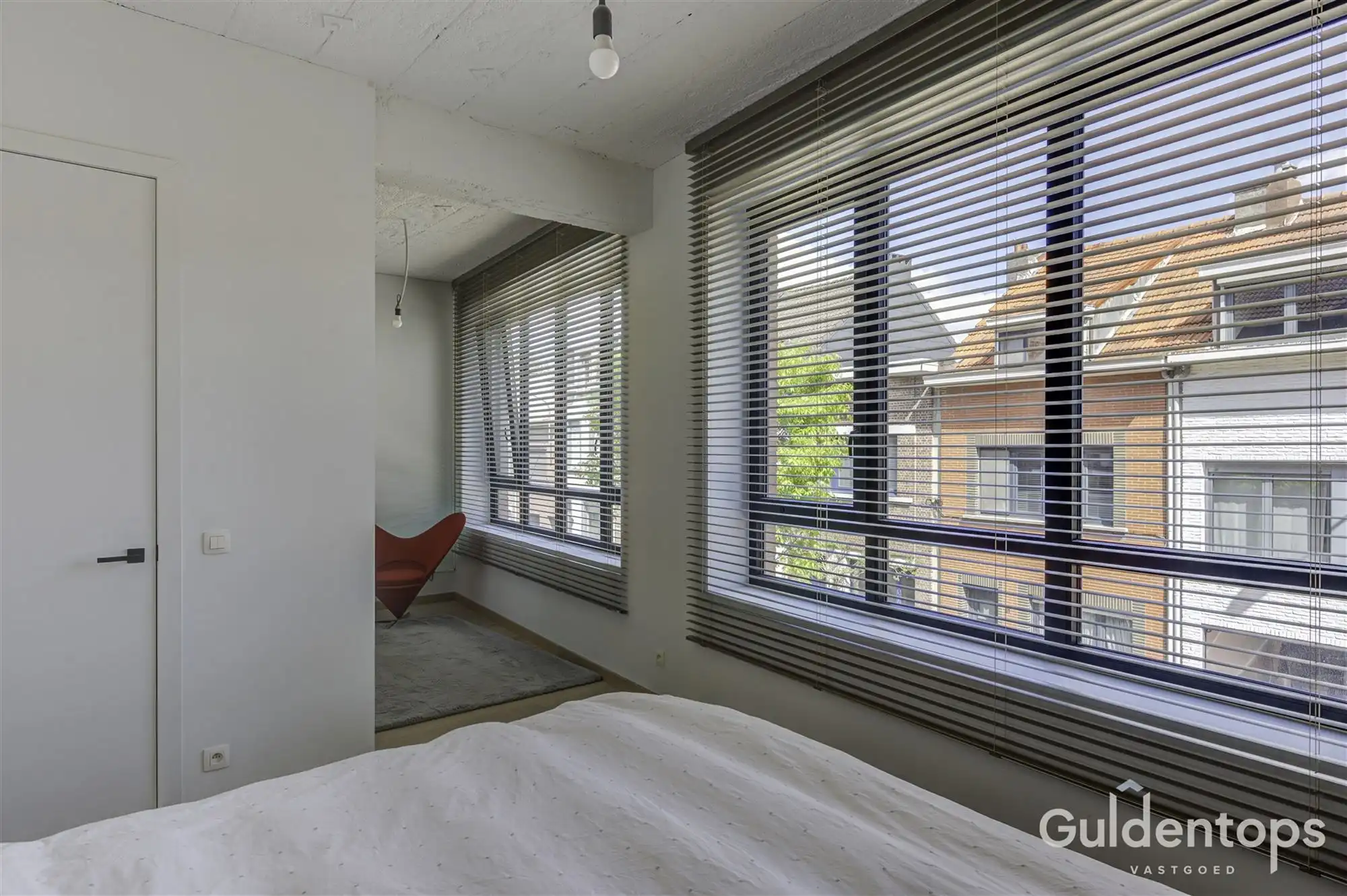 Knap energiezuinig appartement met veel charme foto 28