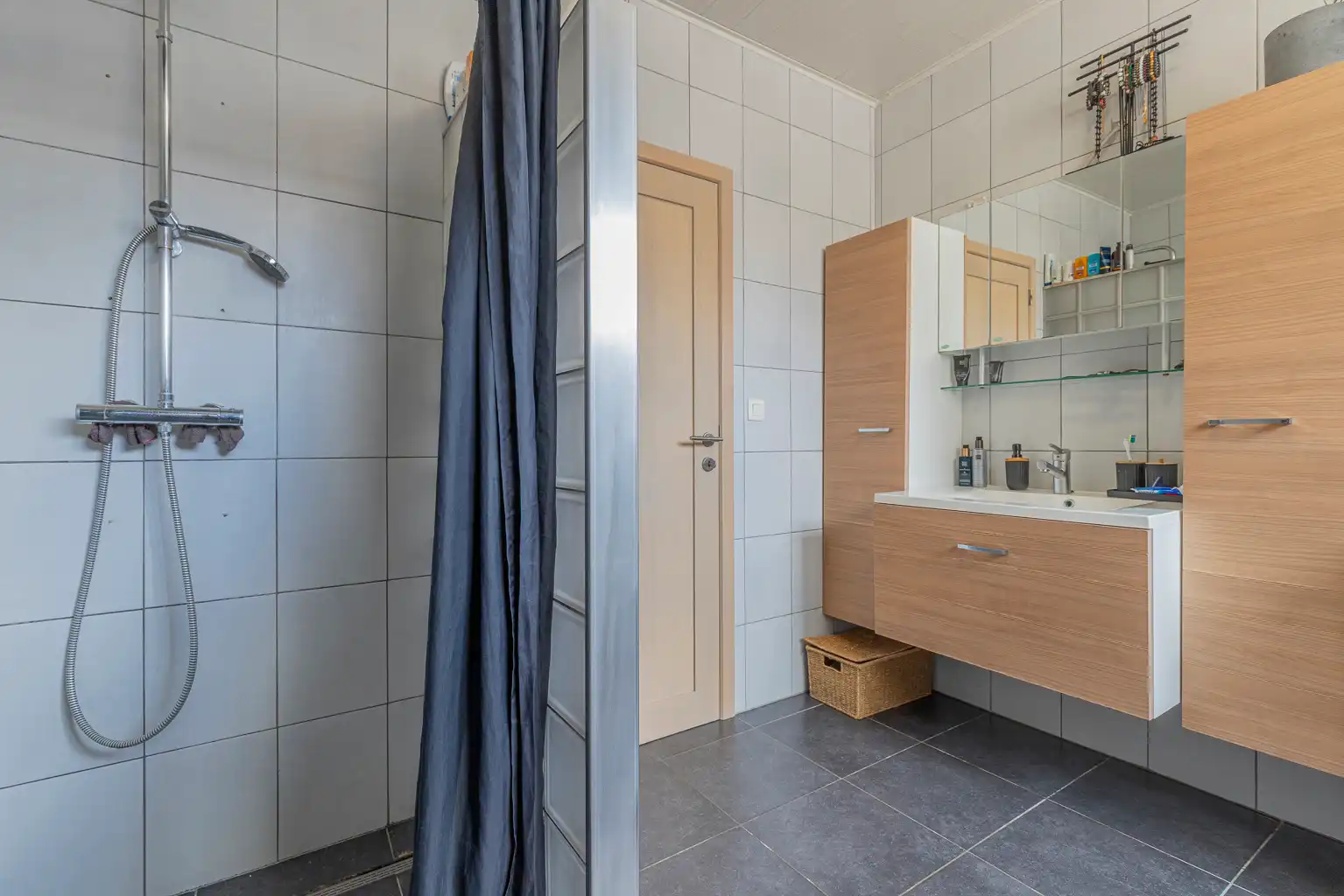 Instapklare gezinswoning met 3 slaapkamers! foto 7