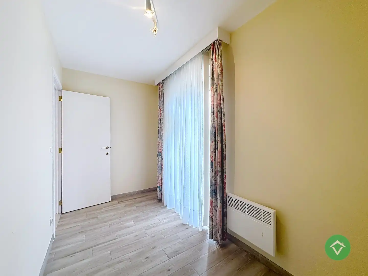 Zonnig 2-slaapkamerappartement op topligging in Middelkerke foto 14