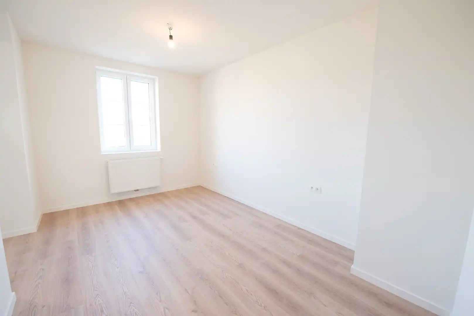 Topper!! Stijlvolle & energiezuinige nieuwbouwwoning met 4 slaapkamers in Waregem - KIJKWONING foto 11