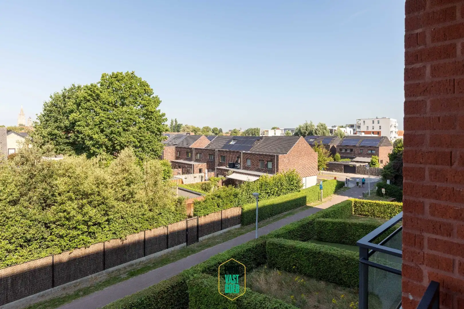 Recent, instapklaar, 2 slpk appartement in gegeerde buurt. foto 13