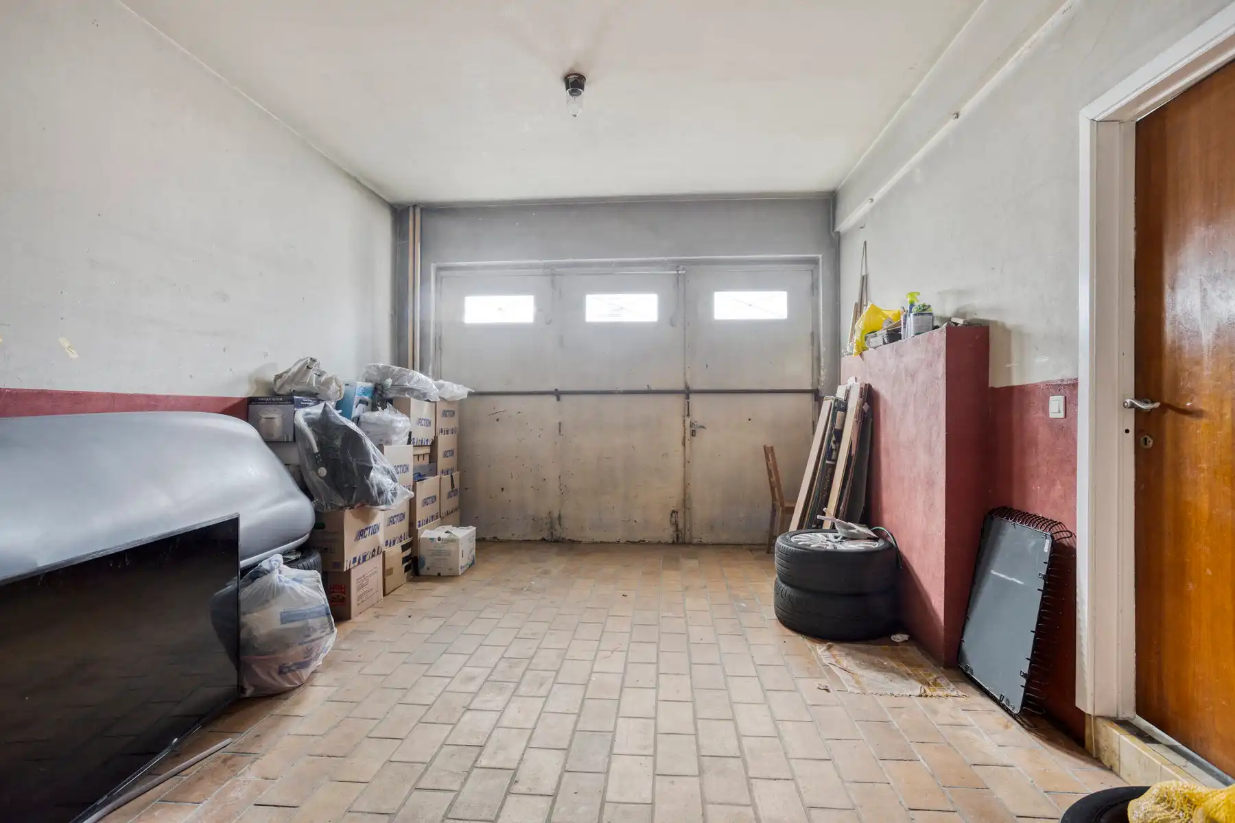 Woning met 7 slaapkamers, 2 badkamers, tuin & garage foto 24