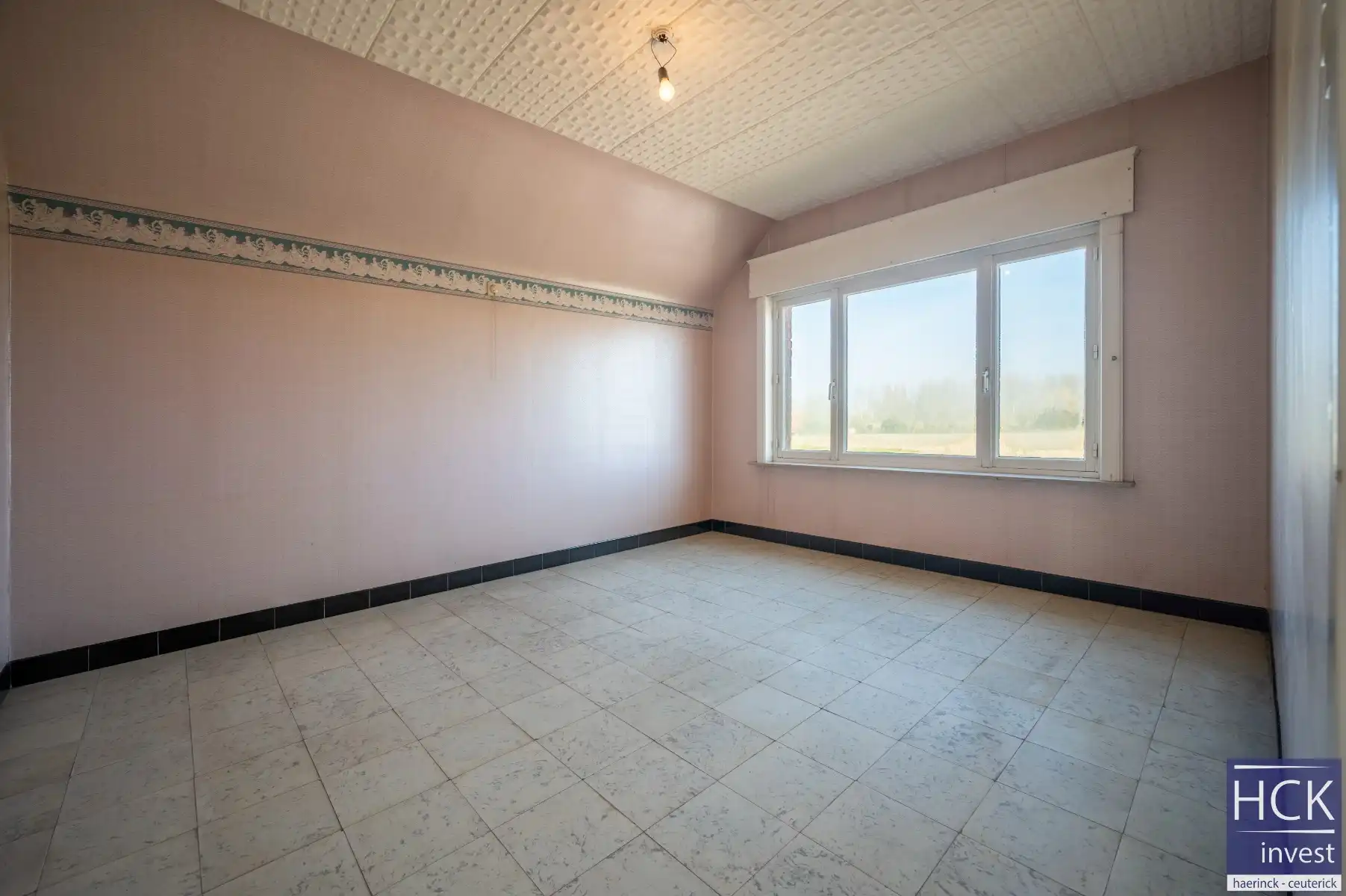 WAREGEM -  Knappe alleenstaande woning op 750m², met prachtig vergezicht !! foto 24