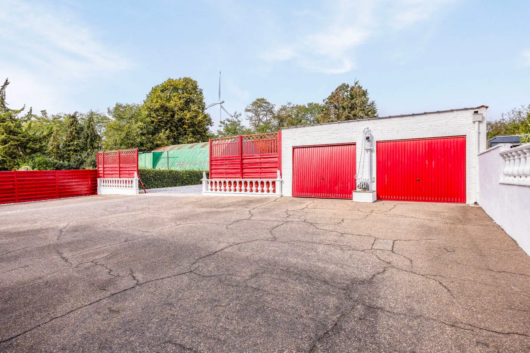 WONING MET 9 KAMERS en 9 BADKAMERS foto 42