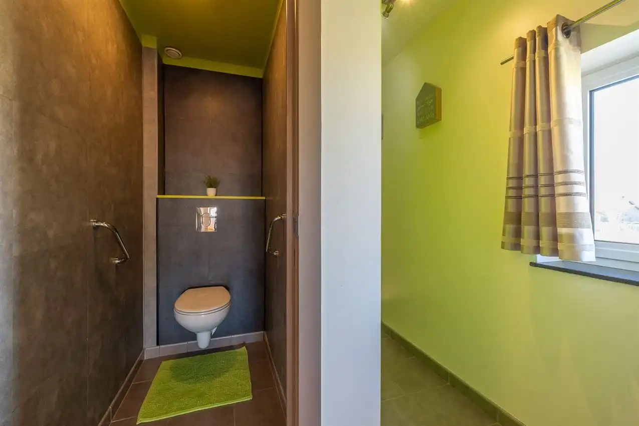 Recente gezinswoning 4 slk in doodlopende straat foto 27