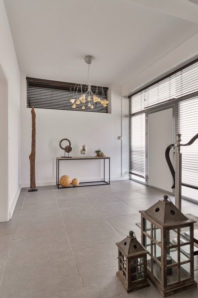Op en top gerenoveerde bel-etage woning mét magazijn TE KOOP nabij hartje Wakken! foto 2