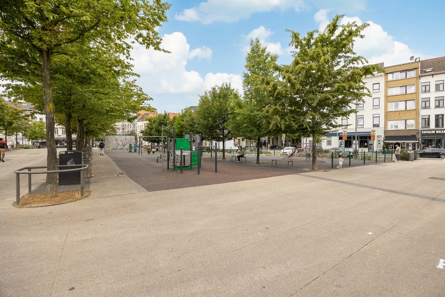 Prachtig en uniek vergunde opbrengsteigendom (BAR 6%) in historisch en gerenoveerd postgebouw te Antwerpen foto 9