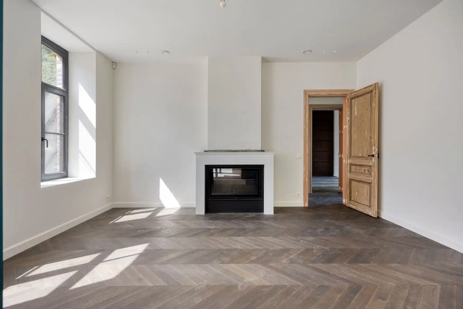 Uitzonderlijke woning op een unieke historische locatie foto 13