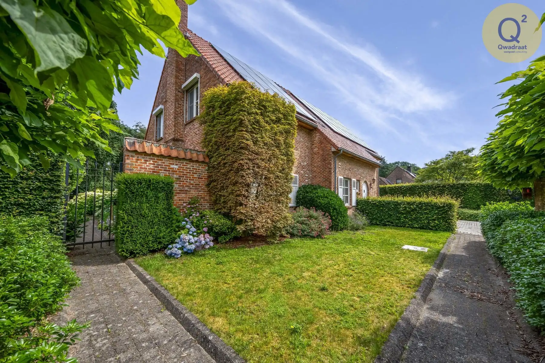 Ruime villa van +350m² met een luxueus poolhouse op 2.152 m² foto 11