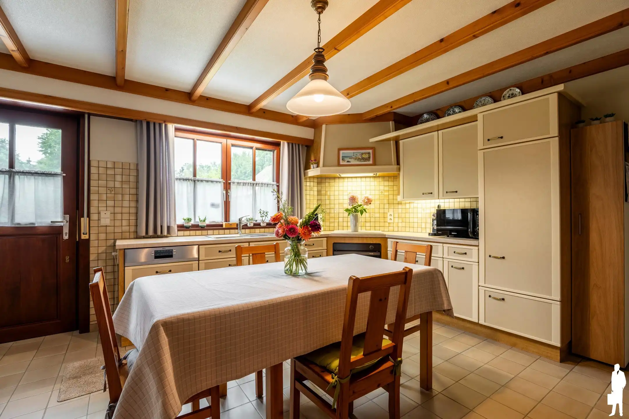 Villa - uitzonderlijke ligging; nabij Nederl.; wijde natuur foto 8
