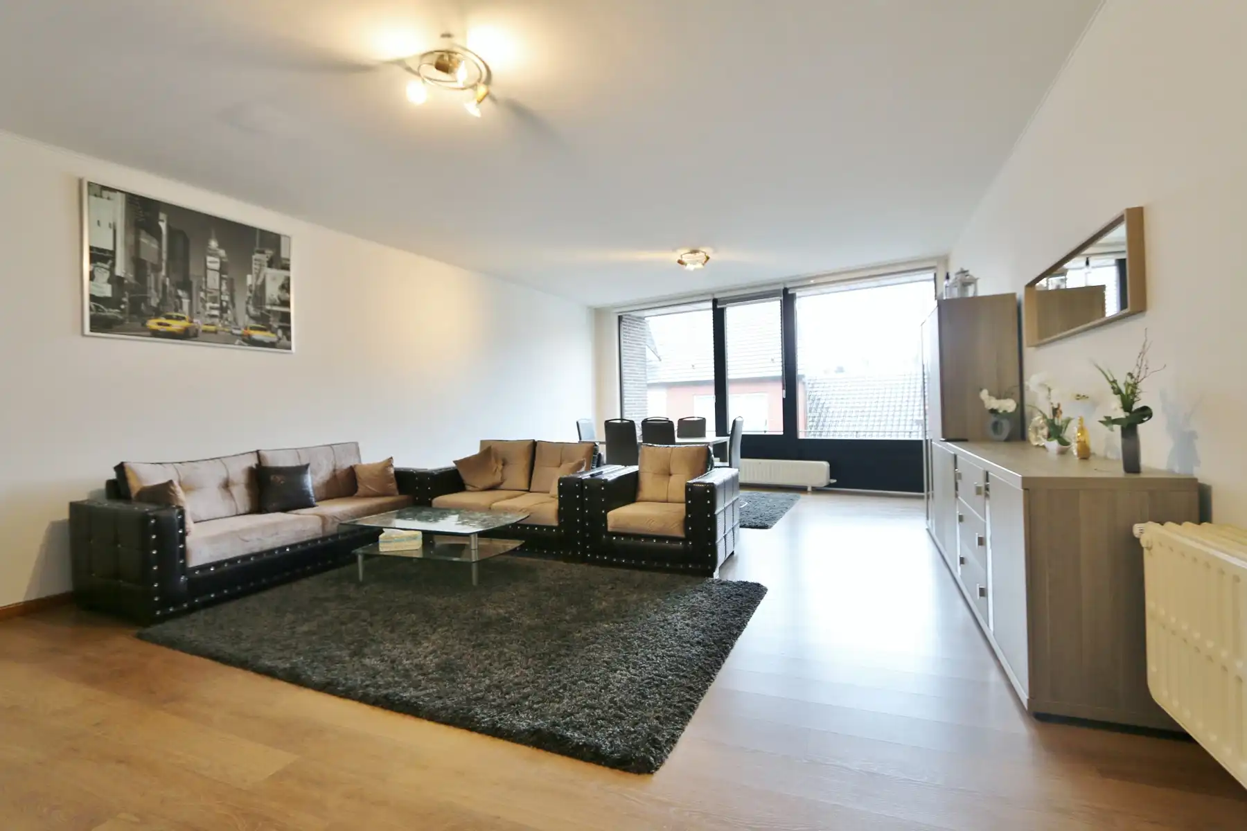 CENTRUM STAD - RUIM APPARTEMENT - 2 tot 3 SLK foto 2