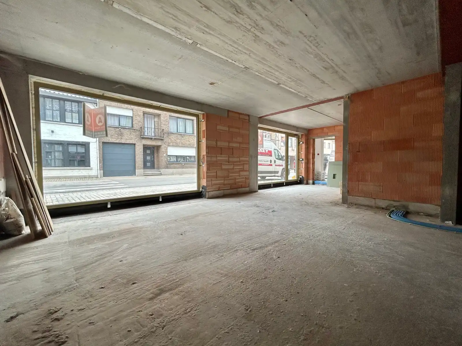 80% VERKOCHT - HANDELSZAAK  foto 4