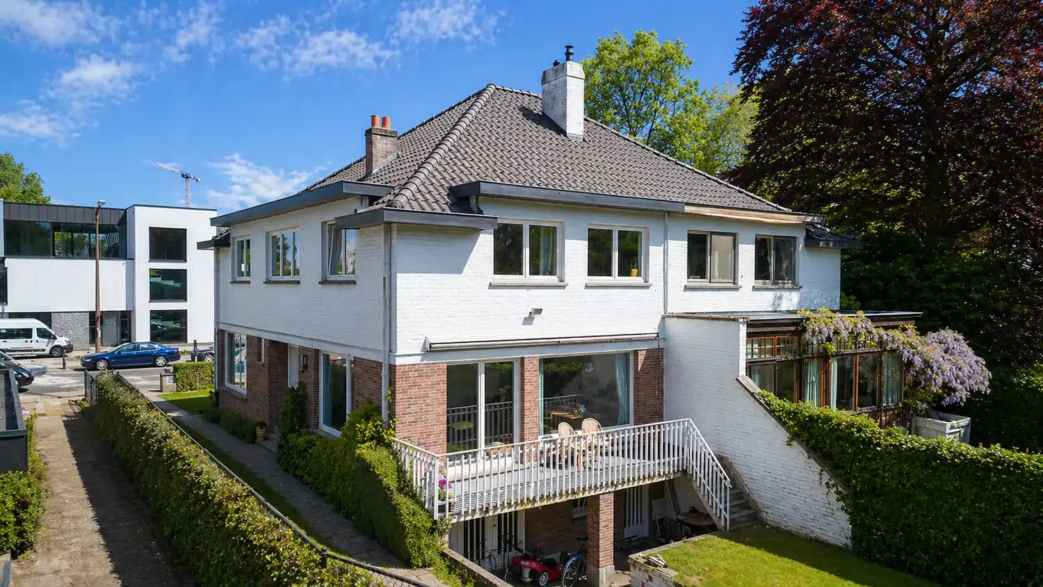 Karaktervolle gezinswoning met zonnige tuin en uitzonderlijk veel ruimte foto 26