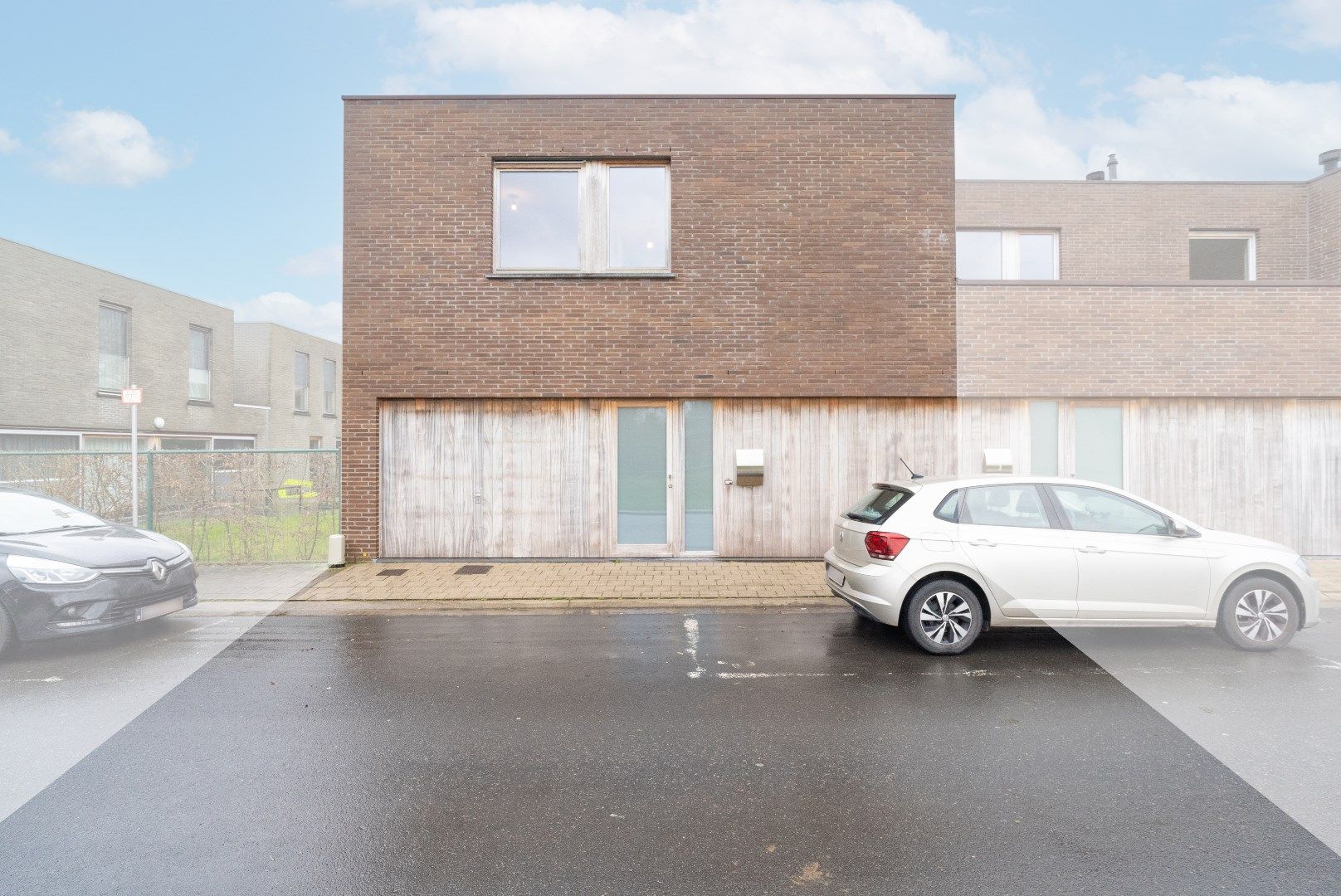 INSTAPKLARE WONING IN IZEGEM foto {{pictureIndex}}