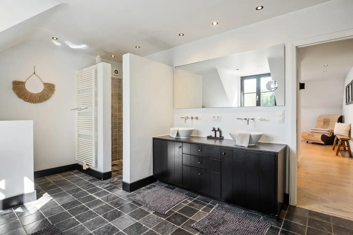 Prachtige villa met 3 slaapkamers, bureau en garage te koop op Toplocatie in Lier! foto 24