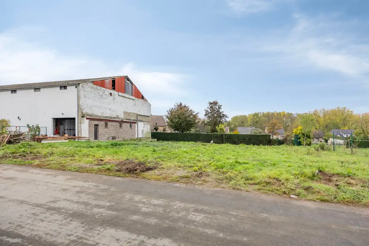 RUSTIG GELEGEN BOUWKAVEL VAN 3A81CA VOOR HOB TE HOESELT. foto 4