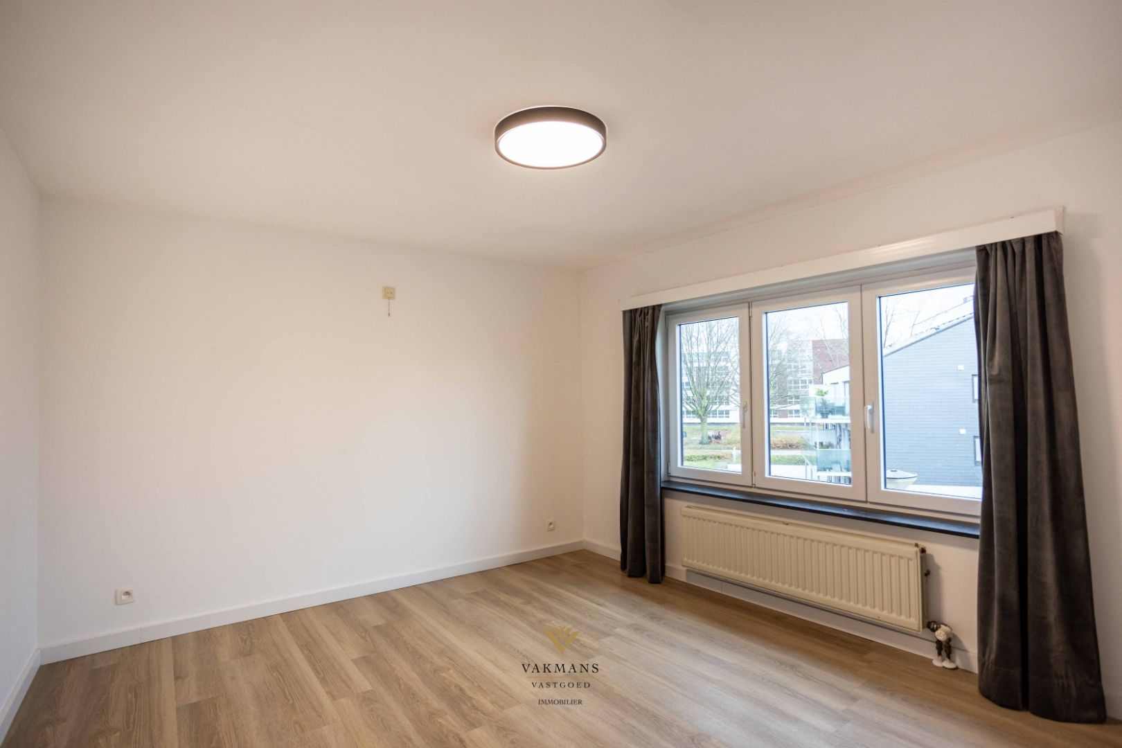 Instapklare woning met garage en 3 slaapkamers foto 30