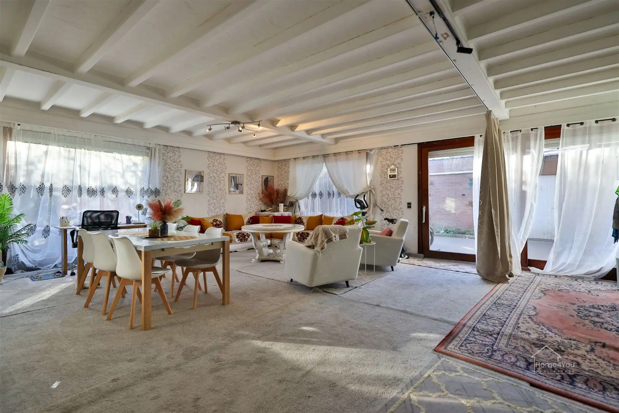 Opbrengsteigendom met 2 app. en 2 garages (1 verhuurd) foto 4