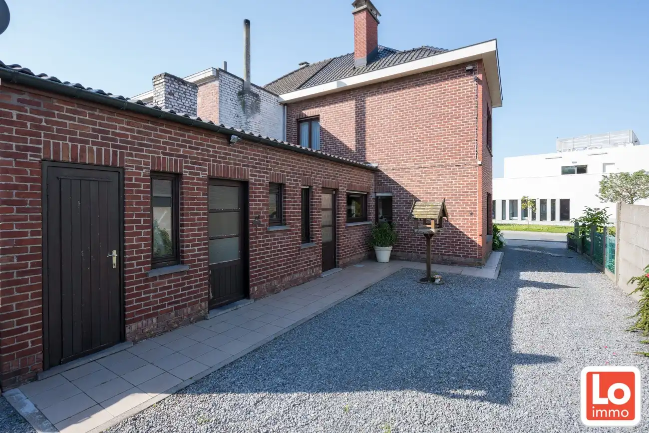 BEZOEKMOMENT VOLZET!! Ruime halfopen bebouwing met 3 slaapkamers, garage en zonnige tuin op centrale ligging in Oostakker foto 21