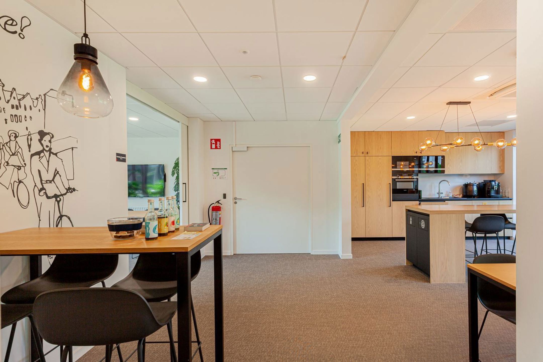 ALL-IN pakket kantoorruimte op top locatie foto 19