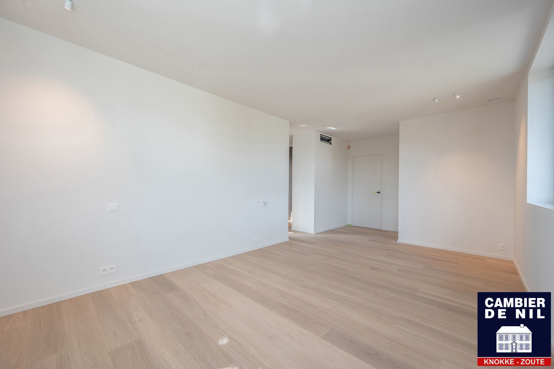 Alleenstaande energiezuinig en uitzonderlijk afgewerkte nieuwbouwvilla foto 14