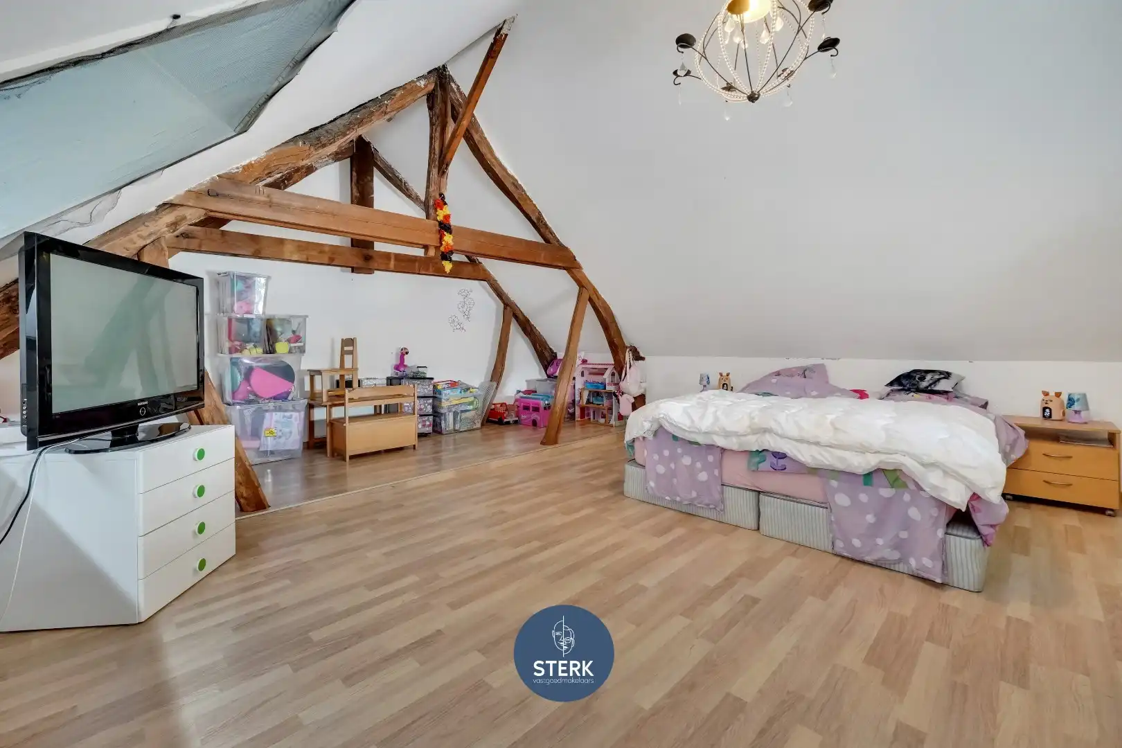 GEZINSWONING MET 2 RUIME SLPKS EN TUIN IN HARTJE KOTEM !  foto 12